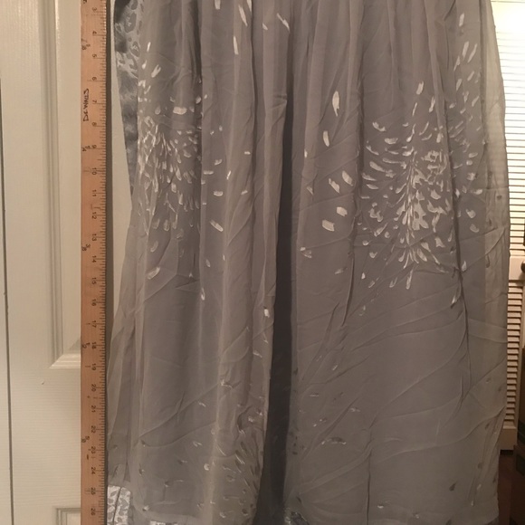 Beautiful Silver Dress - Picture 3 of 5